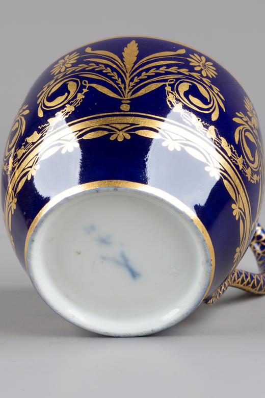 独角鹿西洋古董德国梅森瓷器天鹅柄杯Marcolini钴金瓷杯碟套装 商品图4