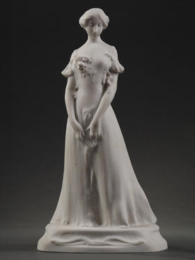 独角鹿西洋古董艺术家创作塞弗尔瓷窑出品素胎瓷雕塑《舞会之后》