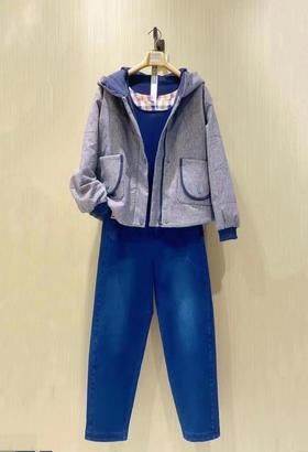 3楼 无色无味女装 棉服
