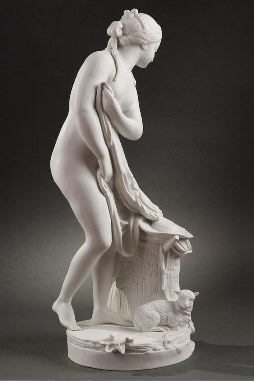 独角鹿西洋古董19世纪欧洲出品牧羊少女出浴主题素胎瓷雕塑摆件 商品图3