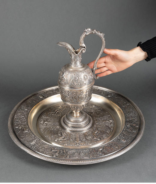 独角鹿西洋古董银器法国浮雕信望爱主题镀银水壶玫瑰露水盘 商品图1