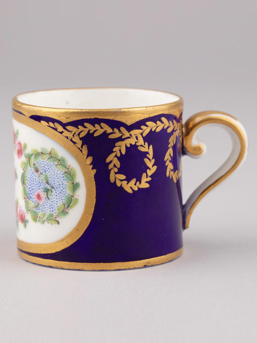 独角鹿西洋古董塞弗尔瓷器Commelin手绘描金彩色花卉帝王蓝釉杯碟 商品图4