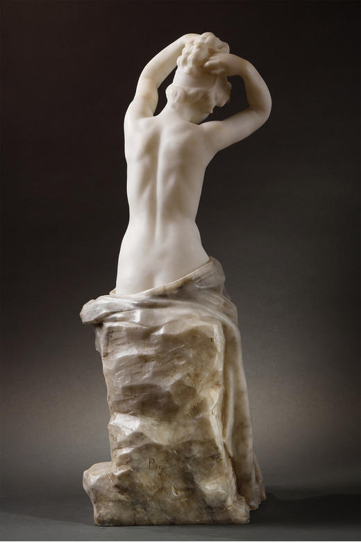 独角鹿西洋古董雕塑家G.Pugi签名出品雪花石雕塑作品《沐浴者》 商品图4