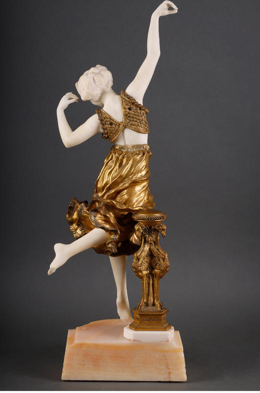 独角鹿西洋古董A.Gori签名出品东方舞伶主题铜鎏金及大理石雕塑 商品图3