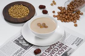 小米花生鹰嘴豆豆浆