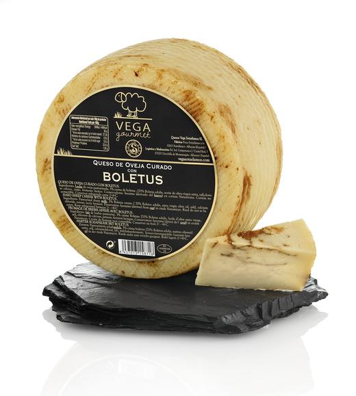 【葡悦商店】奶酪套餐 C (牛肝菌绵羊奶酪  224g+蓝纹高达芝士 270g+荷兰烟熏奶酪 320g+ 黑标高达奶酪2年 250g) 商品图4