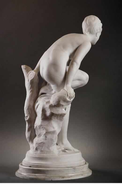 独角鹿西洋古董Albert DESENFANS卡拉拉大理石雕塑《水之宁芙》 商品图3