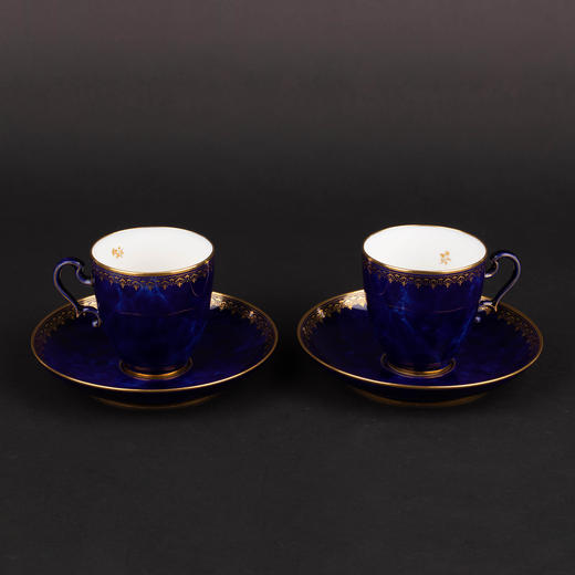 独角鹿西洋古董1891年法国御窑塞弗尔工坊鎏金帝王蓝釉茶具一对 商品图0