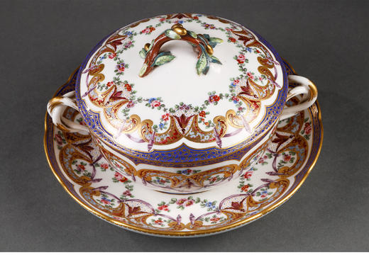 独角鹿西洋古董法国塞弗尔瓷器描金手绘花卉植物圆形带盖汤碗托盘 商品图3