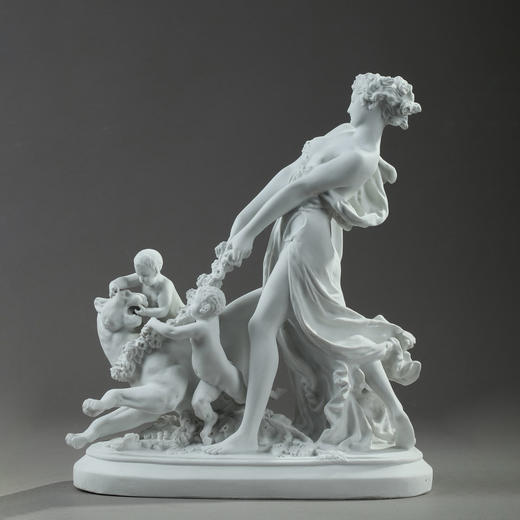 独角鹿西洋古董雕塑家Carrier-Belleuse素胎瓷 牵着母狮的狄安娜 商品图0