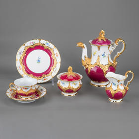 独角鹿西洋古董梅森瓷器红釉描金B-Form款多花竞艳咖啡下午茶套件