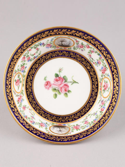 独角鹿西洋古董塞弗尔瓷器Le Guay手绘描金彩色花卉帝王蓝釉杯碟 商品图3