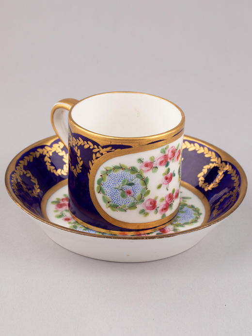 独角鹿西洋古董塞弗尔瓷器Commelin手绘描金彩色花卉帝王蓝釉杯碟 商品图3