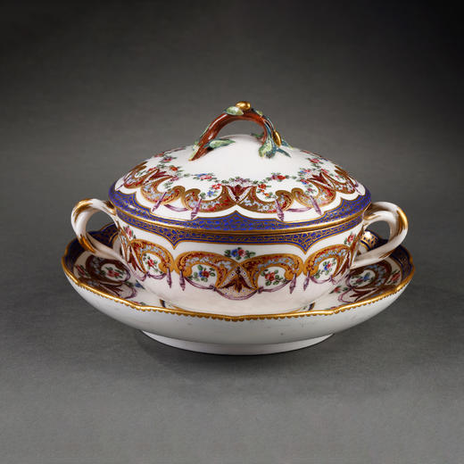 独角鹿西洋古董法国塞弗尔瓷器描金手绘花卉植物圆形带盖汤碗托盘 商品图0