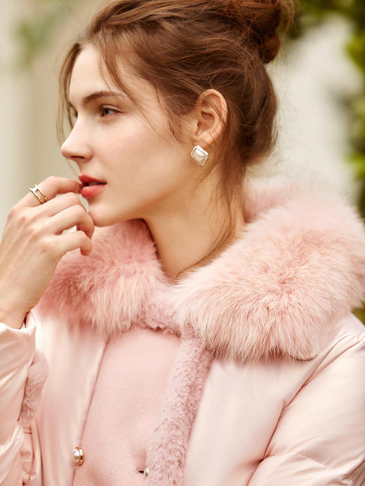 OLrain欧芮儿法式粉色羽绒服女秋冬2022年新款白鸭绒皮毛一体外套 商品图1