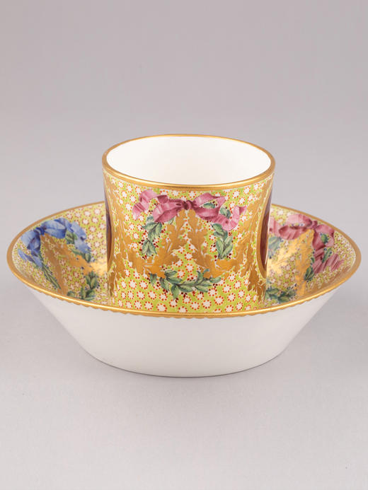 独角鹿西洋古董塞弗尔瓷器古典人物肖像手绘花卉描金浅绿釉色杯碟 商品图3