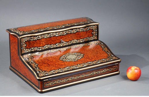 独角鹿西洋古董拿破仑三世时期法国黄铜母贝镶嵌香木便携式书写箱 商品图2