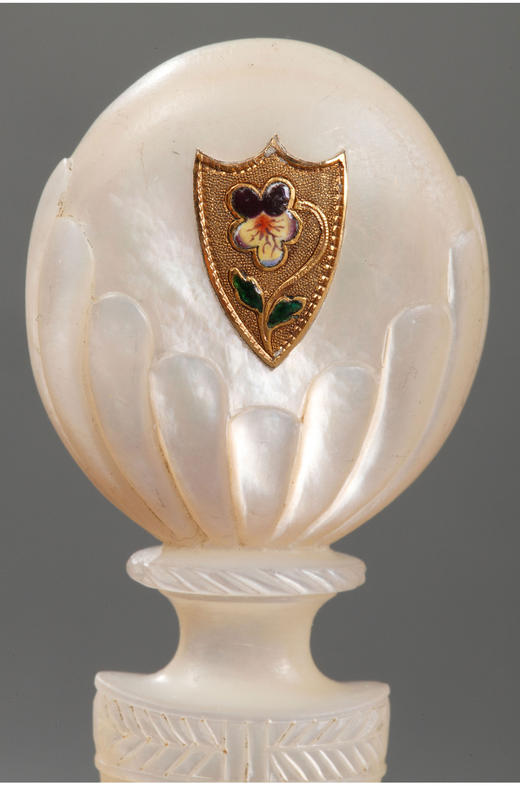 独角鹿西洋古董欧洲母贝雕饰18K金珐琅彩绘三色堇徽章火漆印章 商品图2