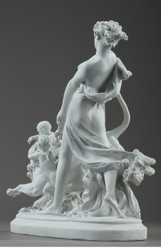 独角鹿西洋古董雕塑家Carrier-Belleuse素胎瓷 牵着母狮的狄安娜 商品图3