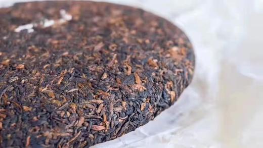 澜沧古茶 女儿贡饼（2017年熟茶） 商品图2