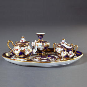 独角鹿西洋古董CROWN STAFFORDSHIRE瓷窑手绘花卉描金陶瓷茶具