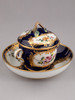 独角鹿西洋古董法国塞弗尔描金手绘花卉双耳带盖热奶杯及托碟一组 商品缩略图0