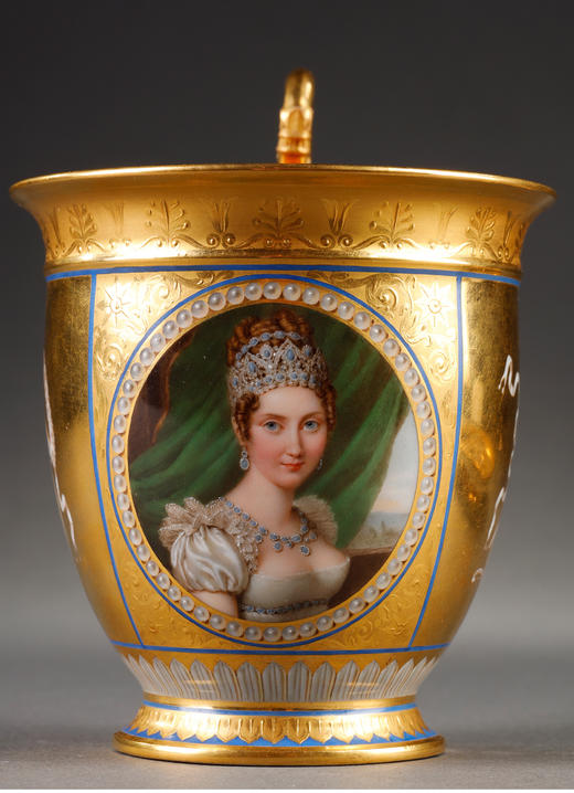 独角鹿西洋古董塞弗尔瓷器手绘描金肖像细密画瓷器杯碟一套 商品图2