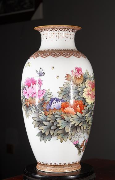 彩花开富贵赏瓶 商品图0