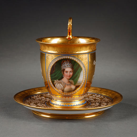 独角鹿西洋古董塞弗尔瓷器手绘描金肖像细密画瓷器杯碟一套 商品图0