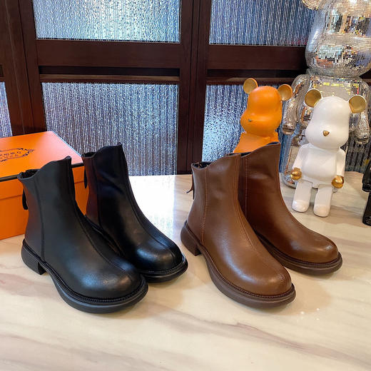 牛皮女士短靴，休闲百搭街潮，秋冬百搭单品，上脚舒适有型~ 商品图1