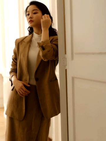 【买一送一 修身百搭时尚打底衫】纯色半高领打底衫秋冬新款薄修身显瘦长袖T恤女学生韩版上衣 商品图1