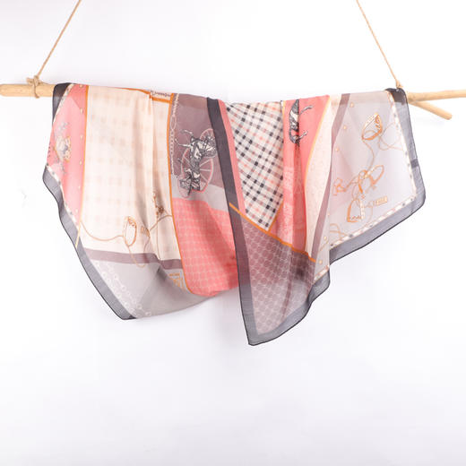 时尚桑蚕丝+羊毛印花长款围巾 (WXWD170-09) 商品图6