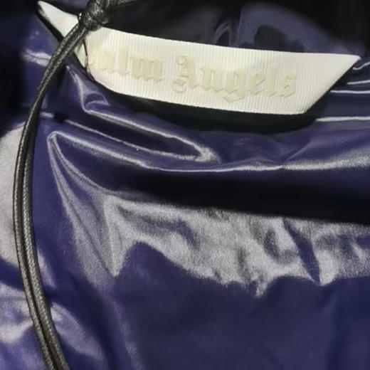 PALM ANGELS 棕榈天使 女士绗缝字母徽标印花拉链羽绒服 藏蓝色 PWED014F22FAB001 4601 商品图3