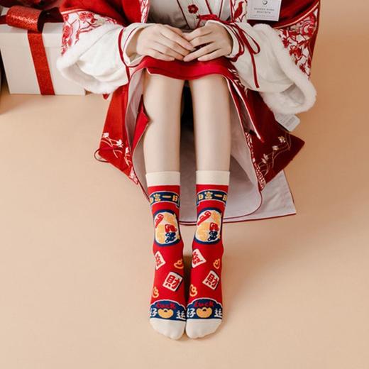 【蛇年鸿运来❗️红袜好运礼盒装】过年就得穿年袜❗️新年限定，高颜值本命年大红色转运袜子，春节喜庆棉袜圣诞袜套装伴手礼新年礼盒年货礼盒 商品图2