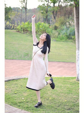 宝藏连衣裙，外穿内搭都没在怕的~搭配大衣也是绝绝子