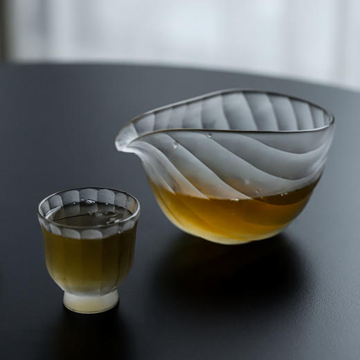 日本 贵岛雄太朗 玻璃清酒杯威士忌高脚杯茶器咖啡器花器家居 商品图1