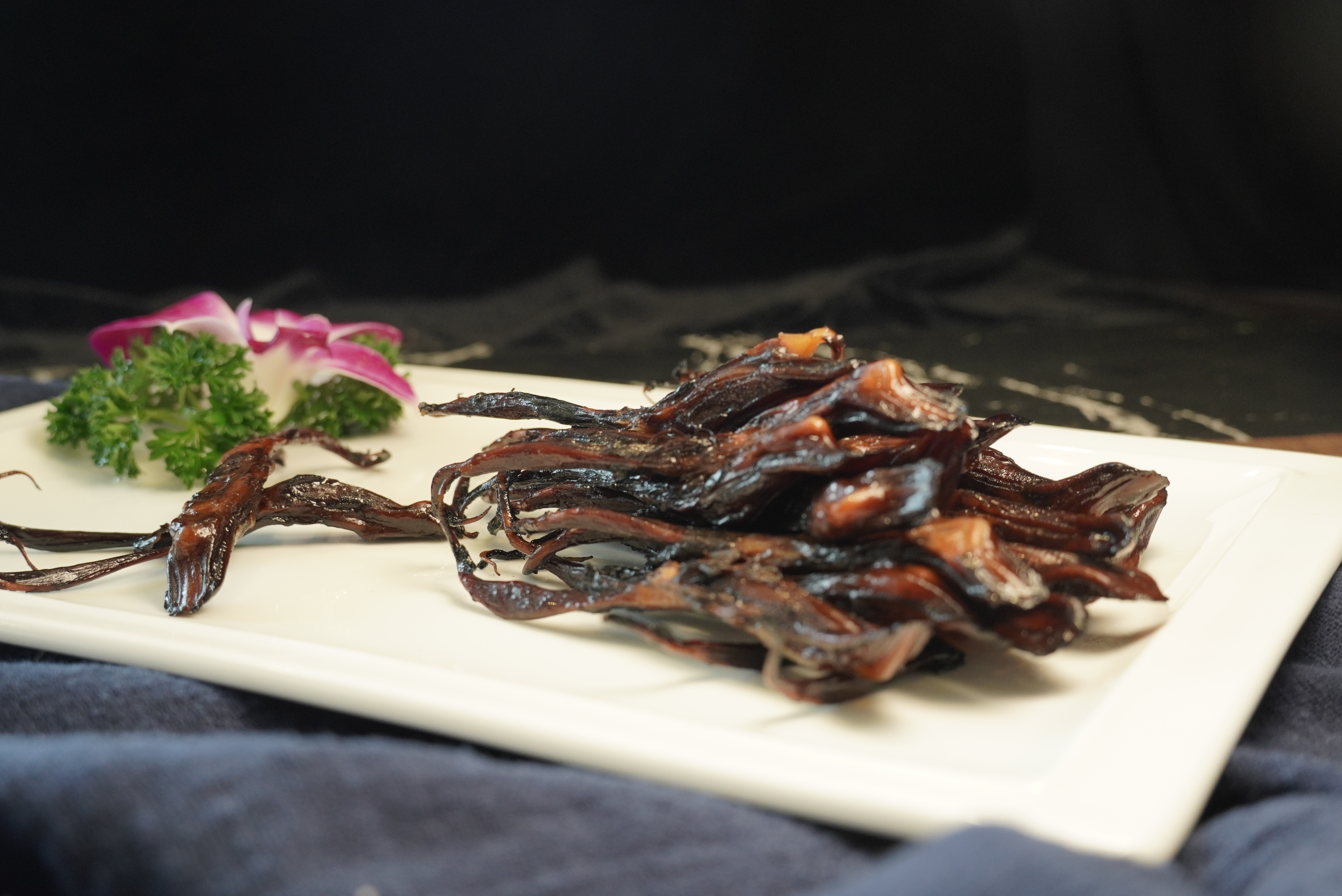 【麓熹小苑】中餐厅 酱香鸭舌  150g