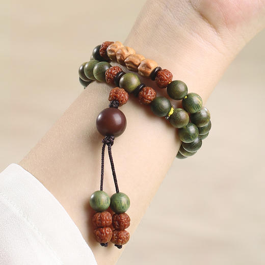 【衫青】六鑫珠宝 复古百香籽绿檀双拼手持双圈手串 商品图2