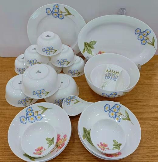 5F隆昌瓷器32头含香 商品图0