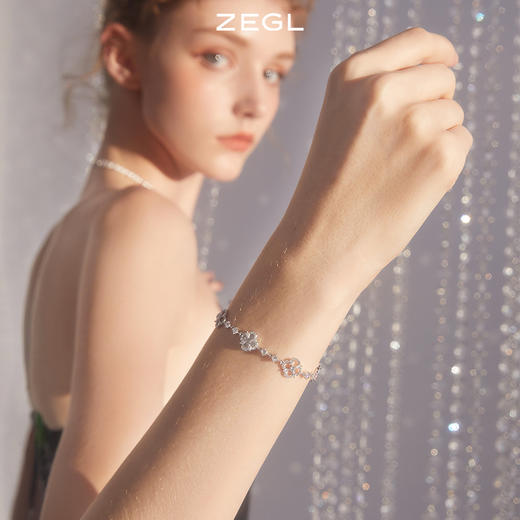 ZEGL设计师幸运四叶草手链女生2022年新款闺蜜手饰生日礼物送女友 商品图3