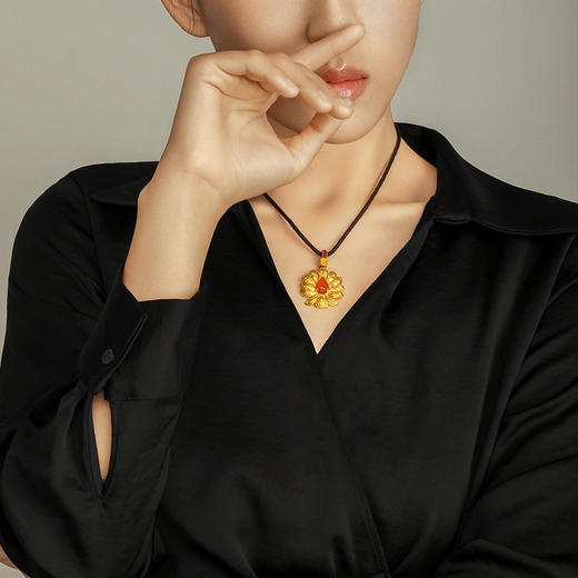 宫匠造办 十朝十美古玉金韵  元·如意莲黄金吊坠 商品图4