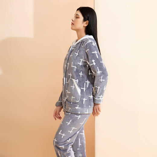 爱帝女式几何印花珊瑚绒长袖家居服套装 商品图5