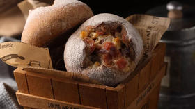 沙拉玉米火腿面包——新良黑全麦粉&新良软欧用面包粉