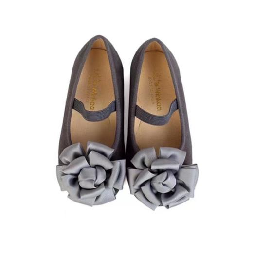 非质量问题不退换哦~LW花朵丝绒单鞋 商品图9