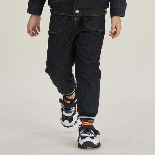 谜底童装22冬季新款洗水工艺牛仔裤大口袋简洁黑色长裤B1DKK0604 商品图3