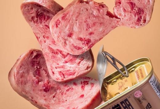 『猪掌门午餐肉』🇨🇳国潮网红午餐肉 🌟大块肉粒·鲜肉制作·含肉量90%·减盐高蛋白·午餐肉中的“果冻”肉Q弹嫩滑丨涮火锅/三明治/泡面伴侣/吐司好友 商品图0