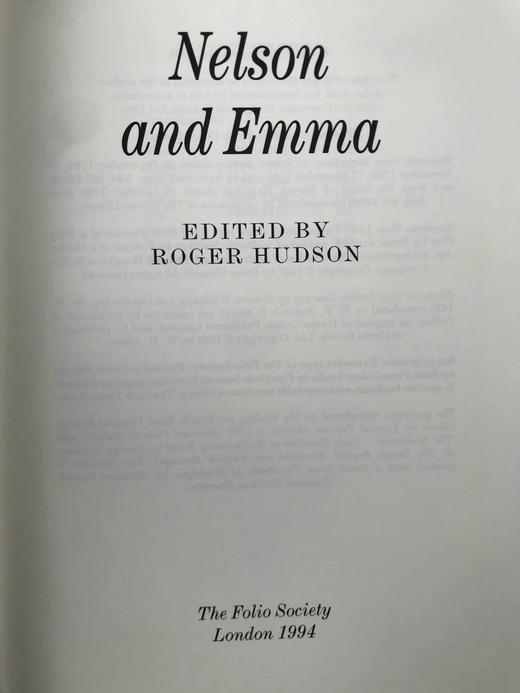 纳尔逊勋爵与汉密尔顿夫人的故事 数十幅插图 精装16开带书匣 商品图3