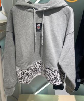 Lee女装2021春夏新款KEITH HARING联名红色连帽卫衣L43610CUH9CG 商品图1