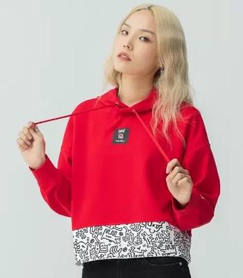 Lee女装2021春夏新款KEITH HARING联名红色连帽卫衣L43610CUH9CG 商品图0