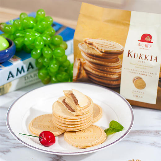 日本红帽子夹心饼干系列93.6g 牛奶巧克力/抹茶巧克力 12枚法式薄饼酥脆 052477/052478 商品图3
